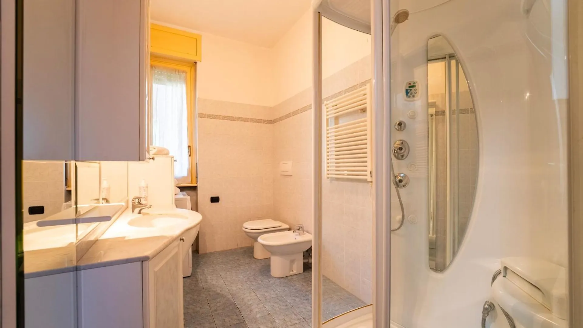 Spring Apartment By Wonderful Italy Como Italien