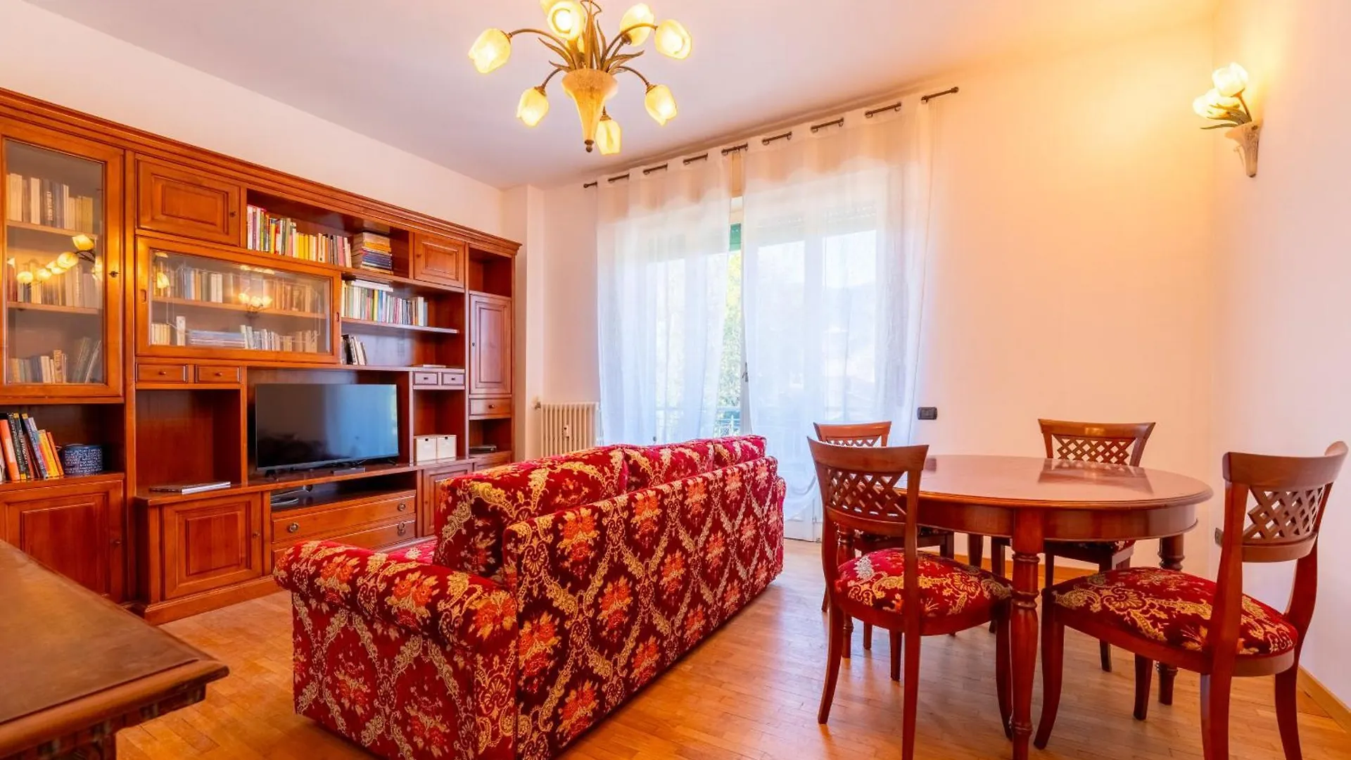 Spring Apartment By Wonderful Italy Como
