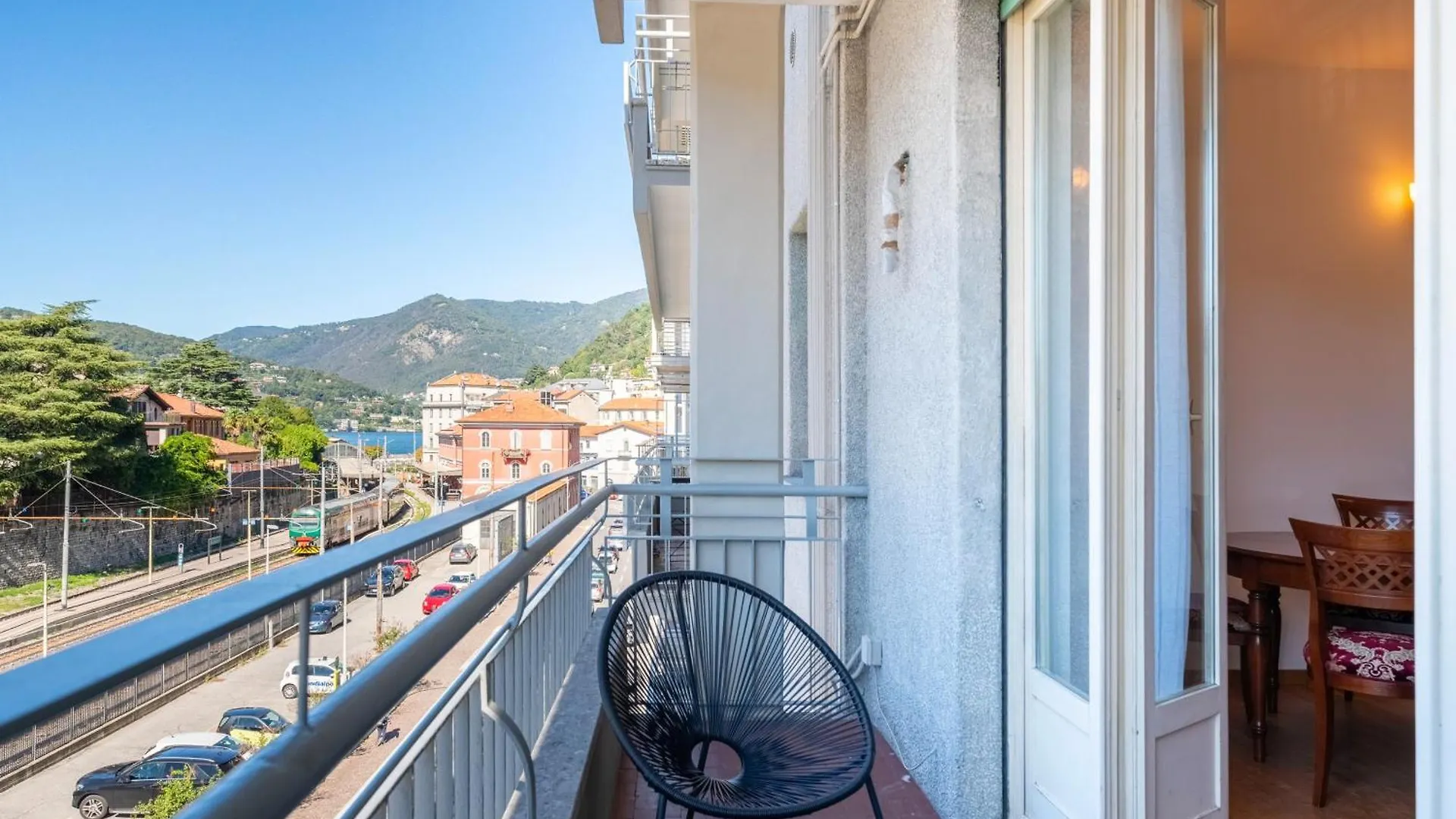 Spring Apartment By Wonderful Italy コモ